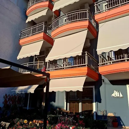 Apartment Rafailia Olympiaki Akti